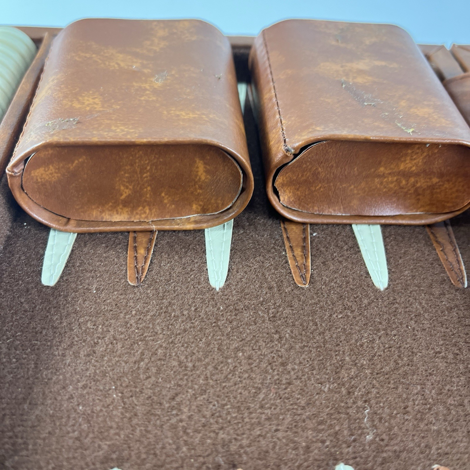 Backgammon Travel Case Game Complete Brown & White Faux Leather Vintage