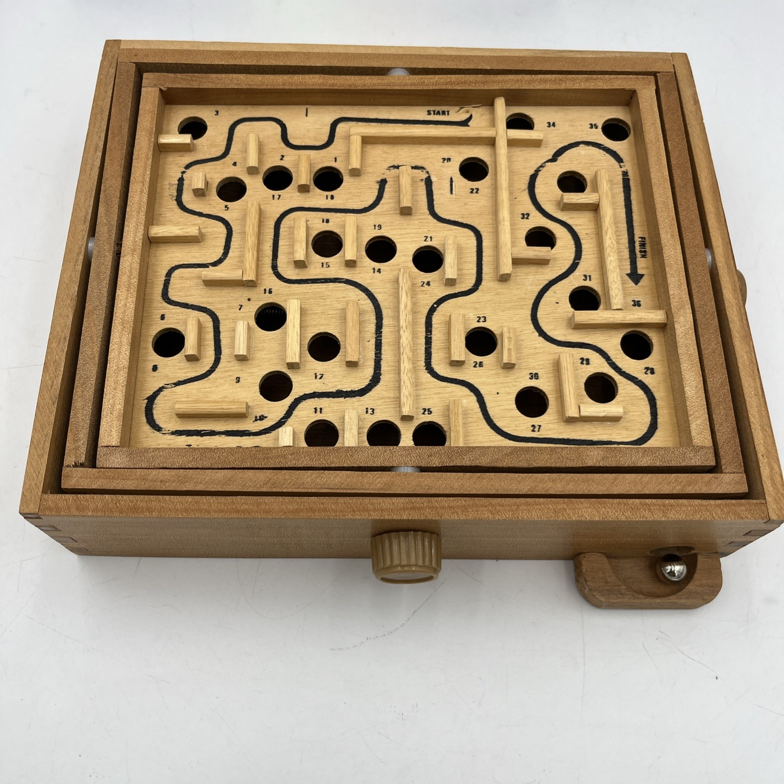 Vintage 1990’s Labyrinth Premiere Edition – Wooden Marble Game by Cardinal