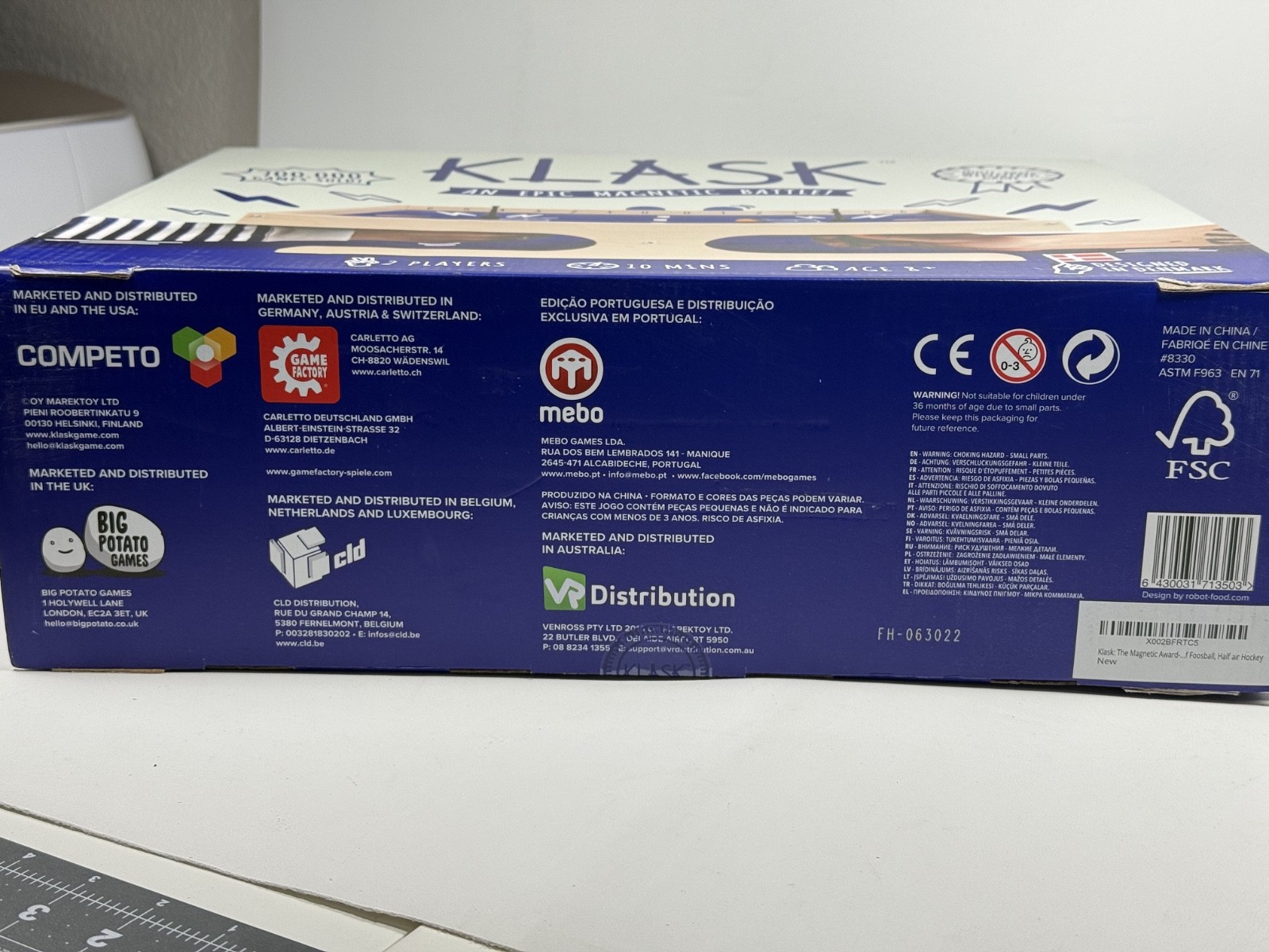 KLASK Board Game An Epic Magnetic Battle 2-player Kids & Adults Denmark w/Box