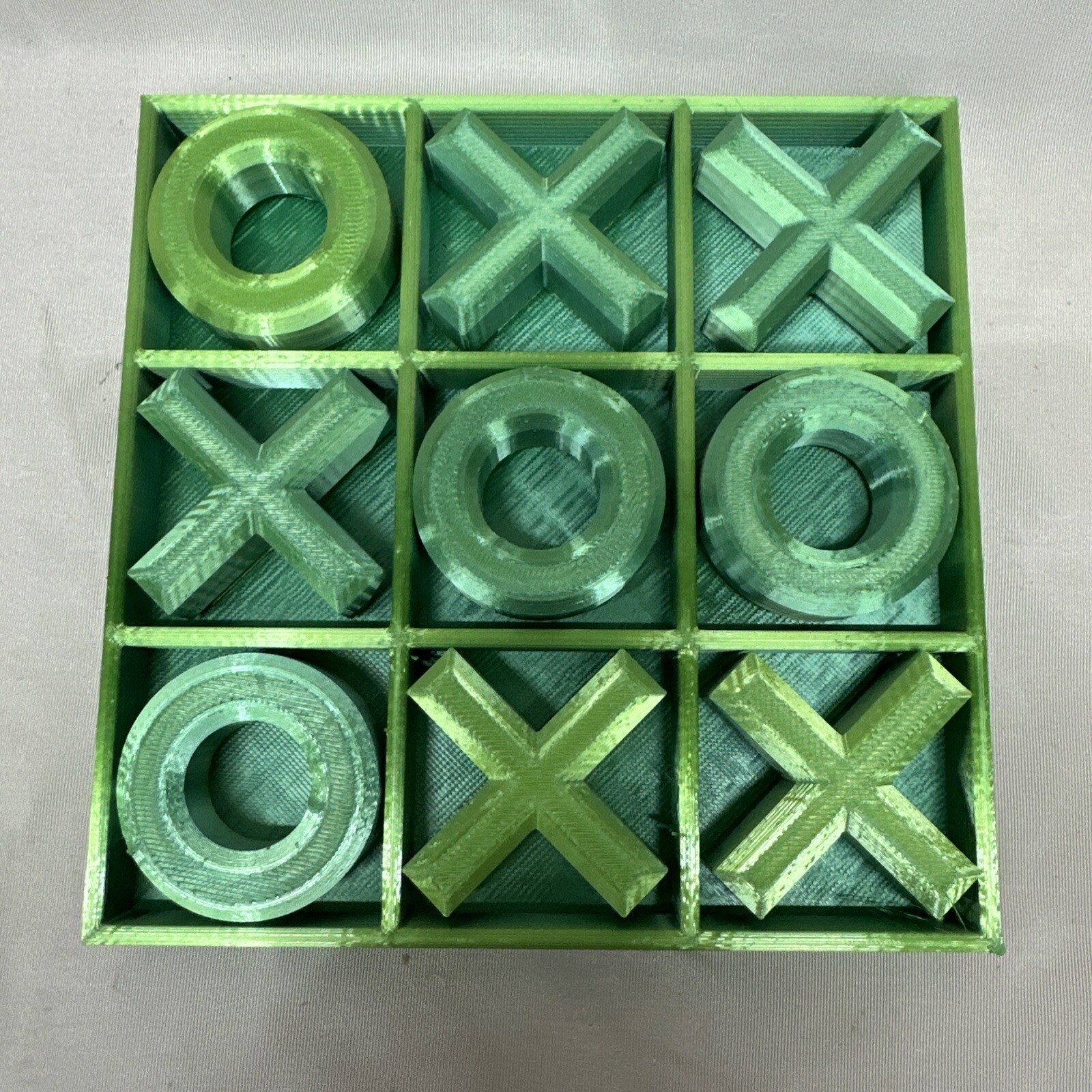 3D Printed Tic-Tac-Toe Game (Colors Will Vary)