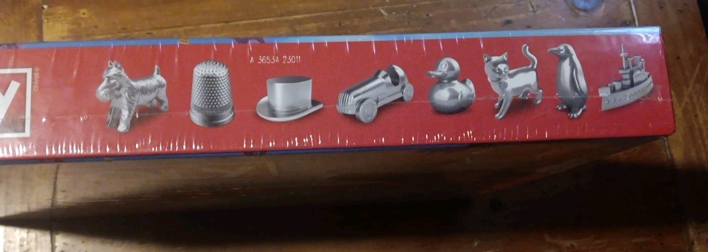 Brand New Hasbro Monopoly Board Game Return of the Thimble 2021