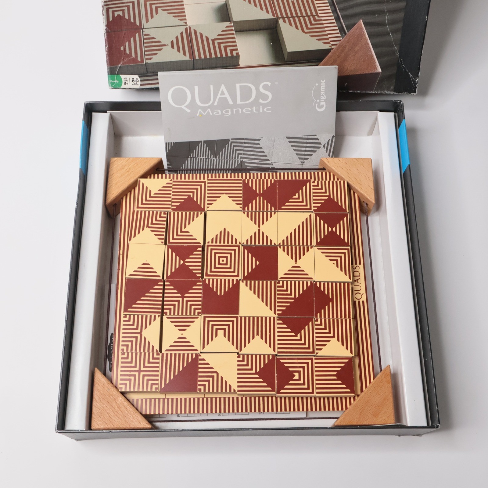 Fundex Quads Magnetic Strategy Board Game Gigamic Kris Burm 5204 Abstract Art