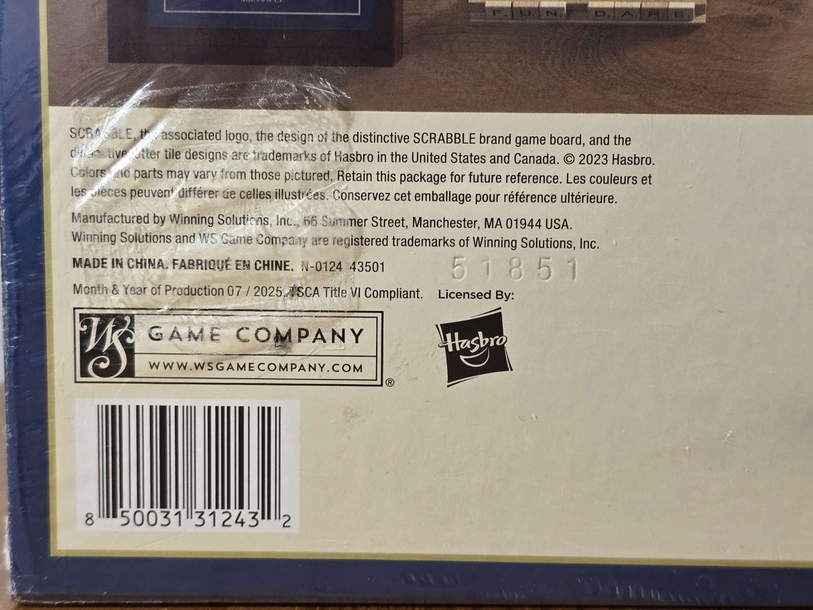 2025 Hasbro SCRABBLE HERITAGE EDITION – Wood Bookshelf Board Game NEW SEALED
