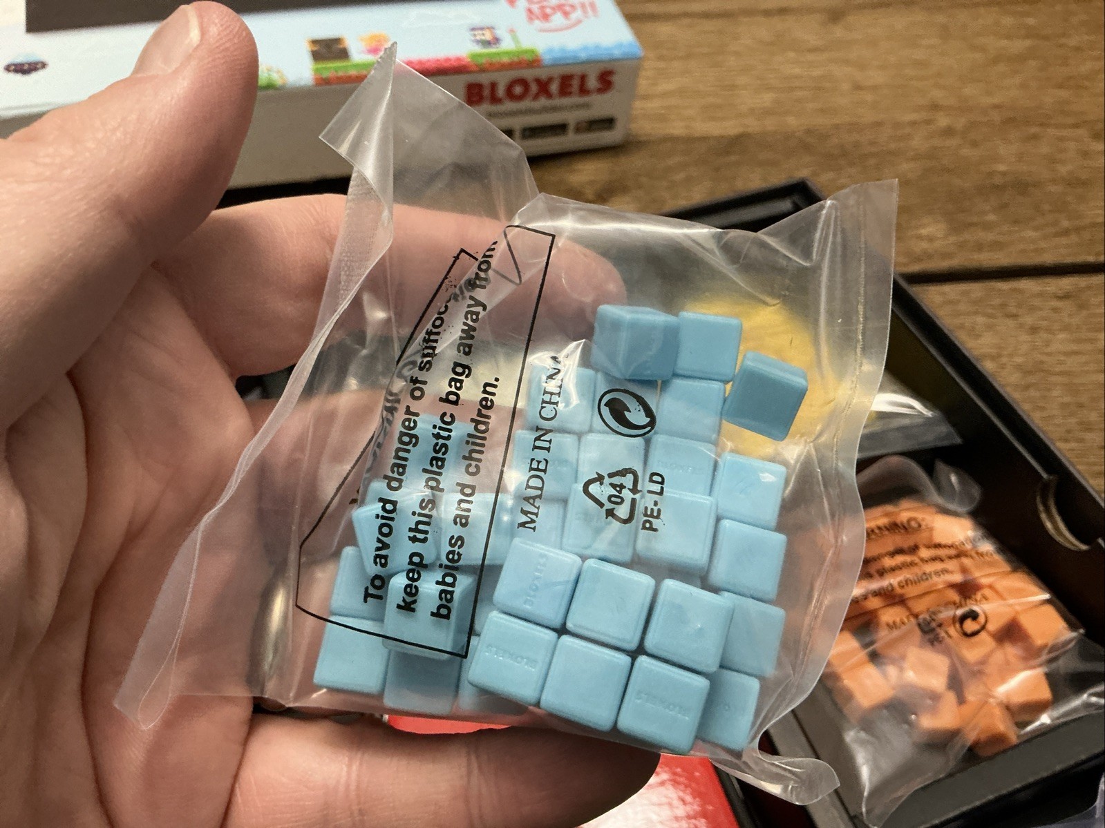 BLOXELS: BUILD YOUR OWN VIDEO GAME, STARTER KIT, PIXEL PRESS, Open Box