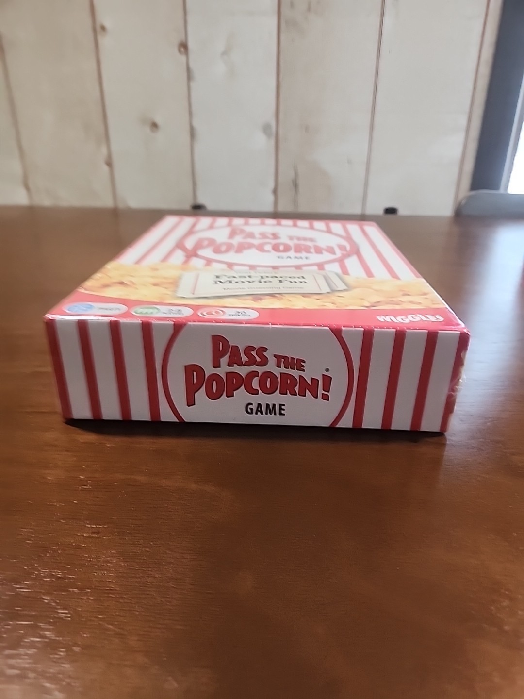 2011 Pass The Popcorn Fast-Paced 80,s and 90’s Movie Fun Party Guessing Game