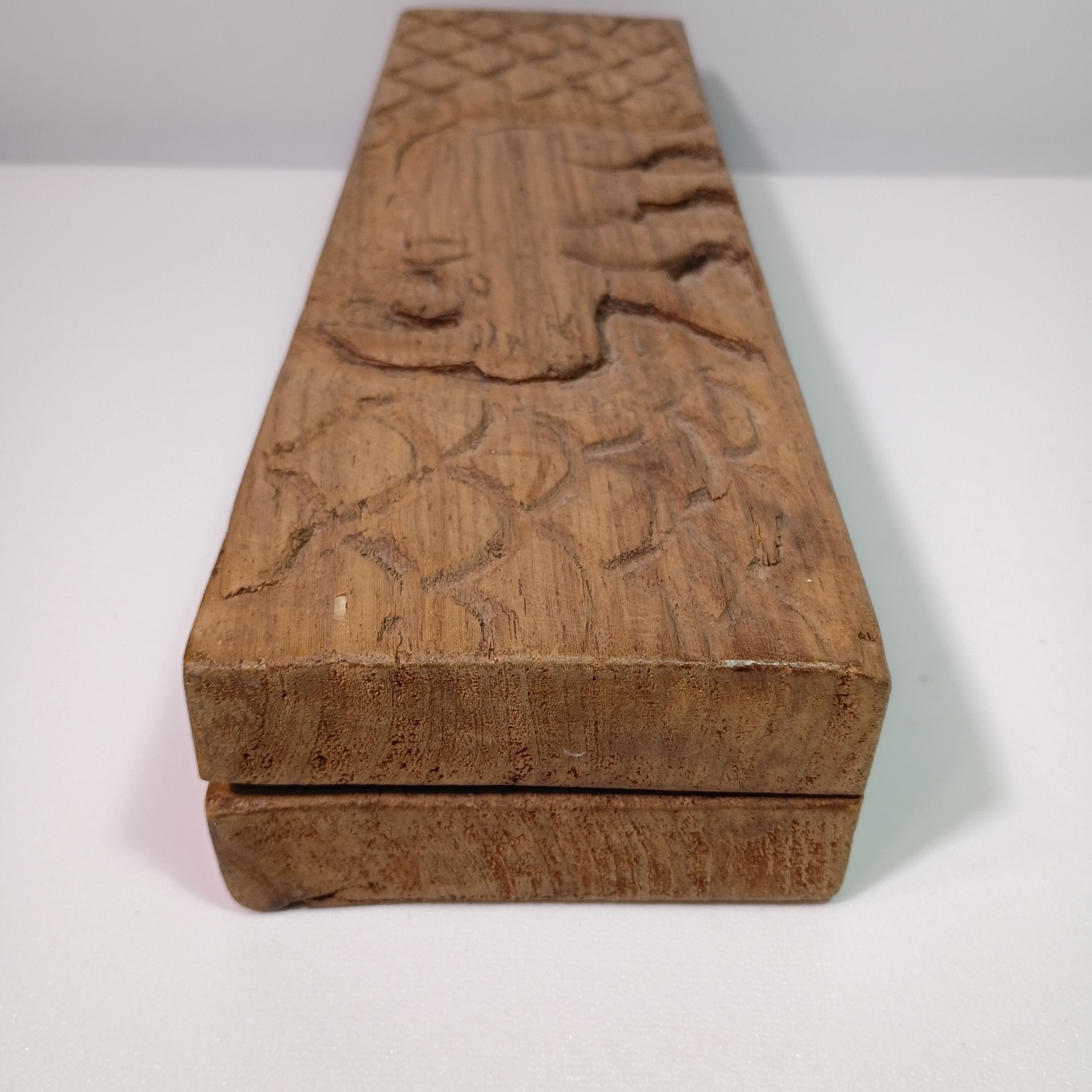 Hand Carved Wooden Mancala Board Game Handcrafted Animal Carving Design Vintage