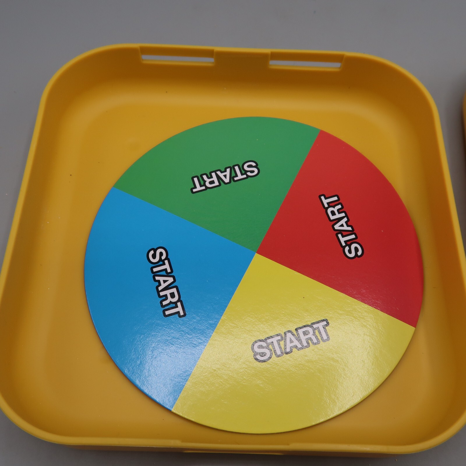 Hasbro Sorry! Diced Game Fast Portable Ready, Set, Roll 2 To 4 Players Travel