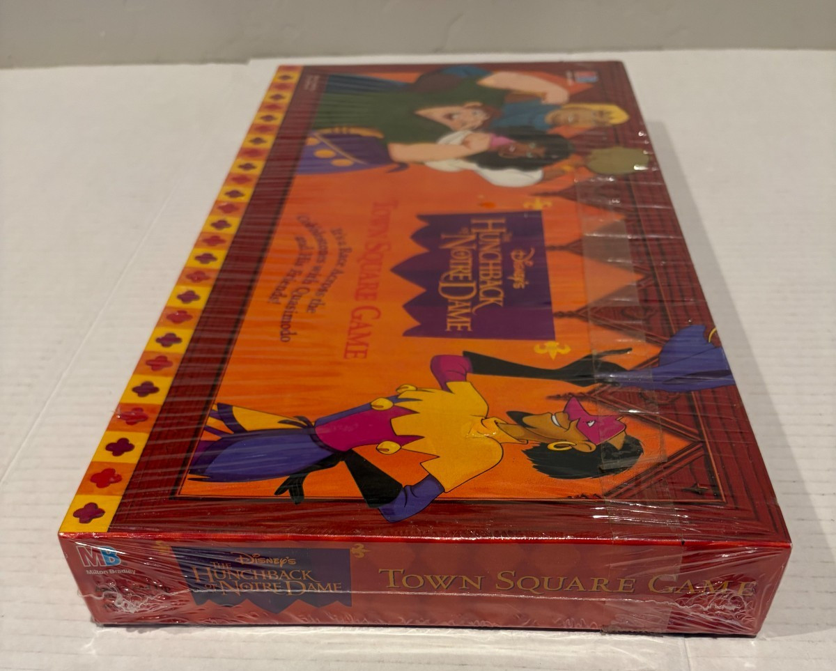 1995 Disney’s The Hunchback of Notre Dame Town Square Game Milton Bradley SEALED