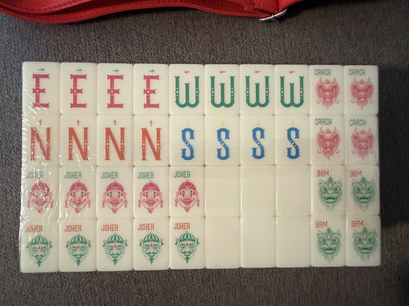 Cirque Jong Edition Maison Lude Mahjong 160 tile complete set