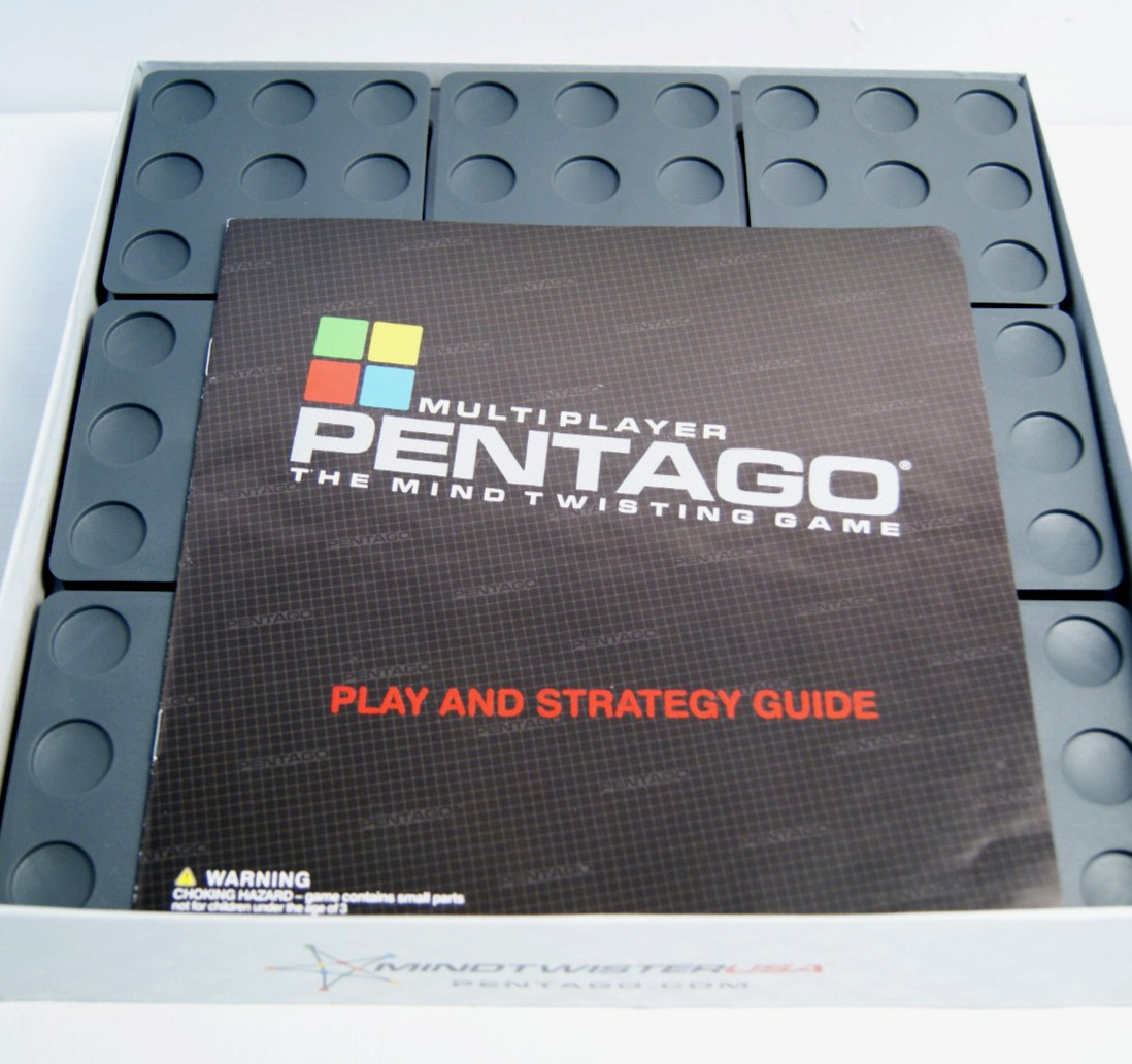PENTAGO Mind Twister Board Game – Multi Player Version 2005 Complete