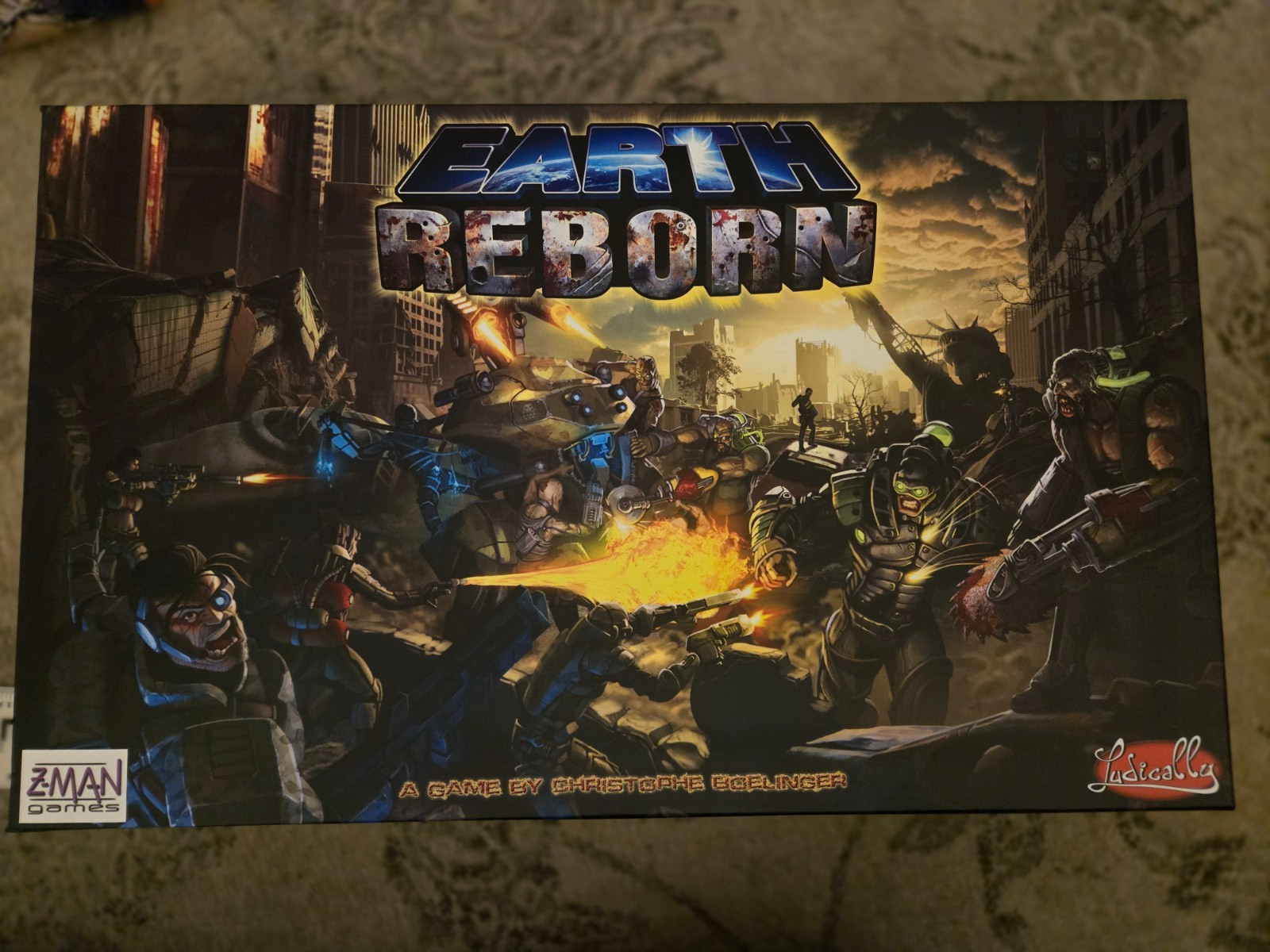 2010 Ludically Earth Reborn Board Game by Z-Man Games New Unpunched