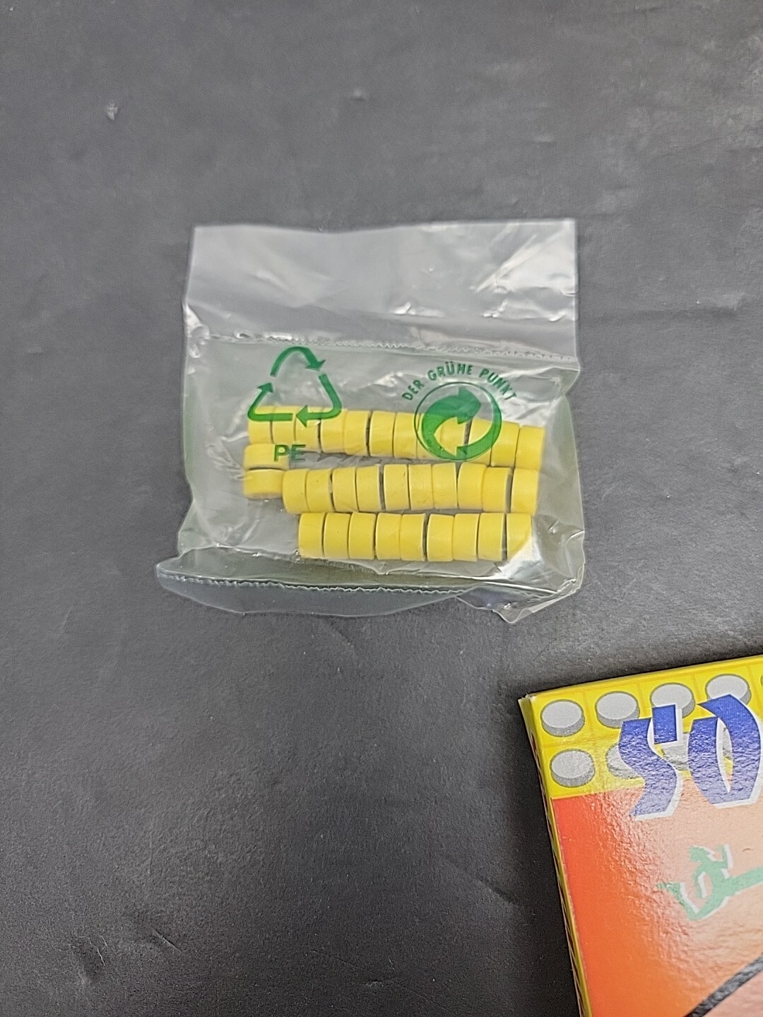 VTG Magnetic Solitaire Mini Game REG Super Accord UK China Travel PuzzleVac Fun