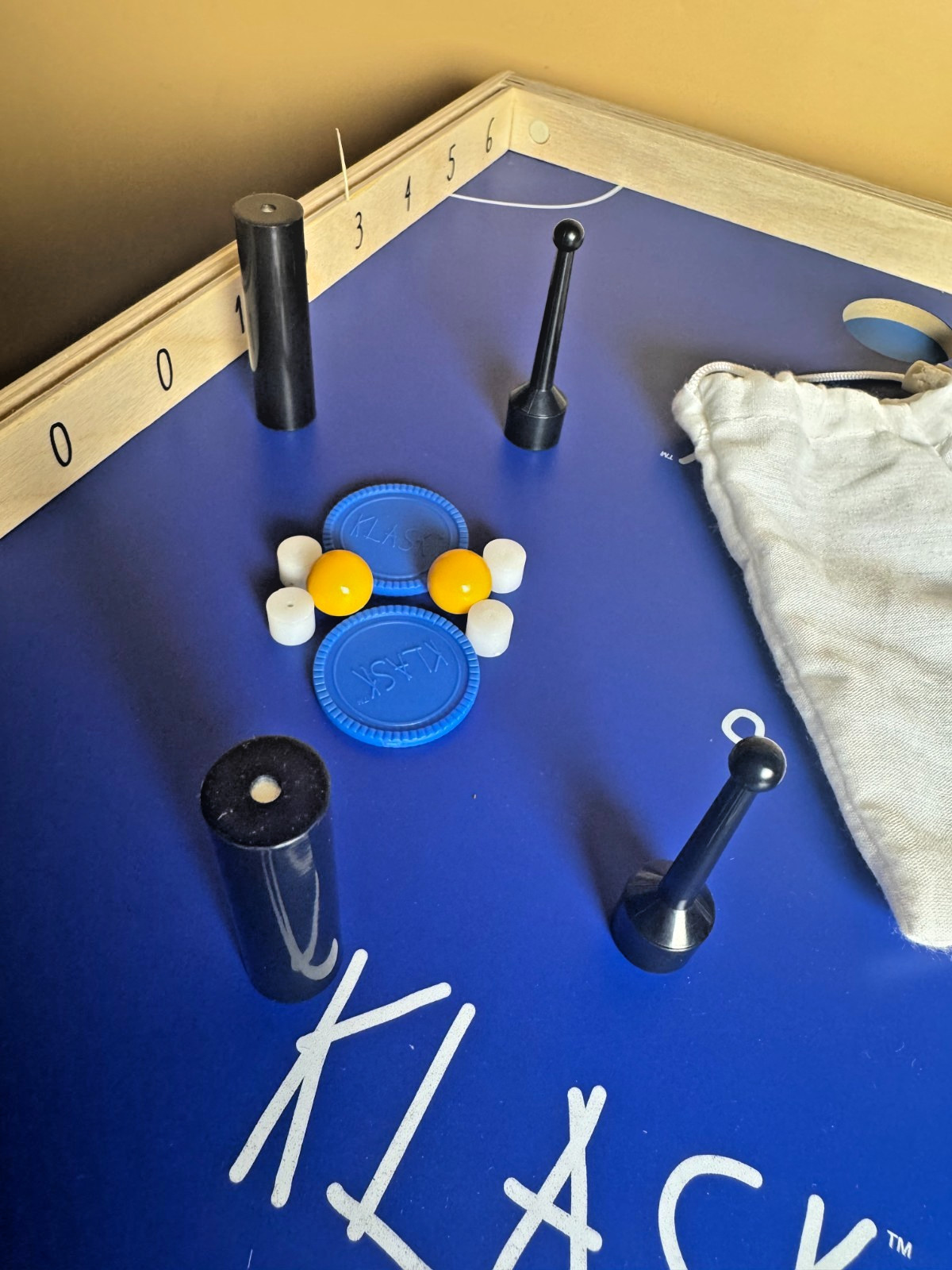 Klask Magnetic Skill Game Tabletop Board Game with Accessories & Box