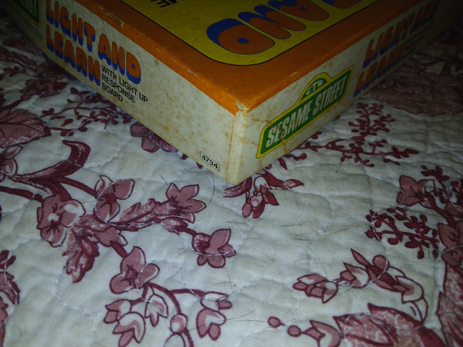 VTG Sesame Street Light and Learn Game Milton Bradley 1977 WORKS Read Note