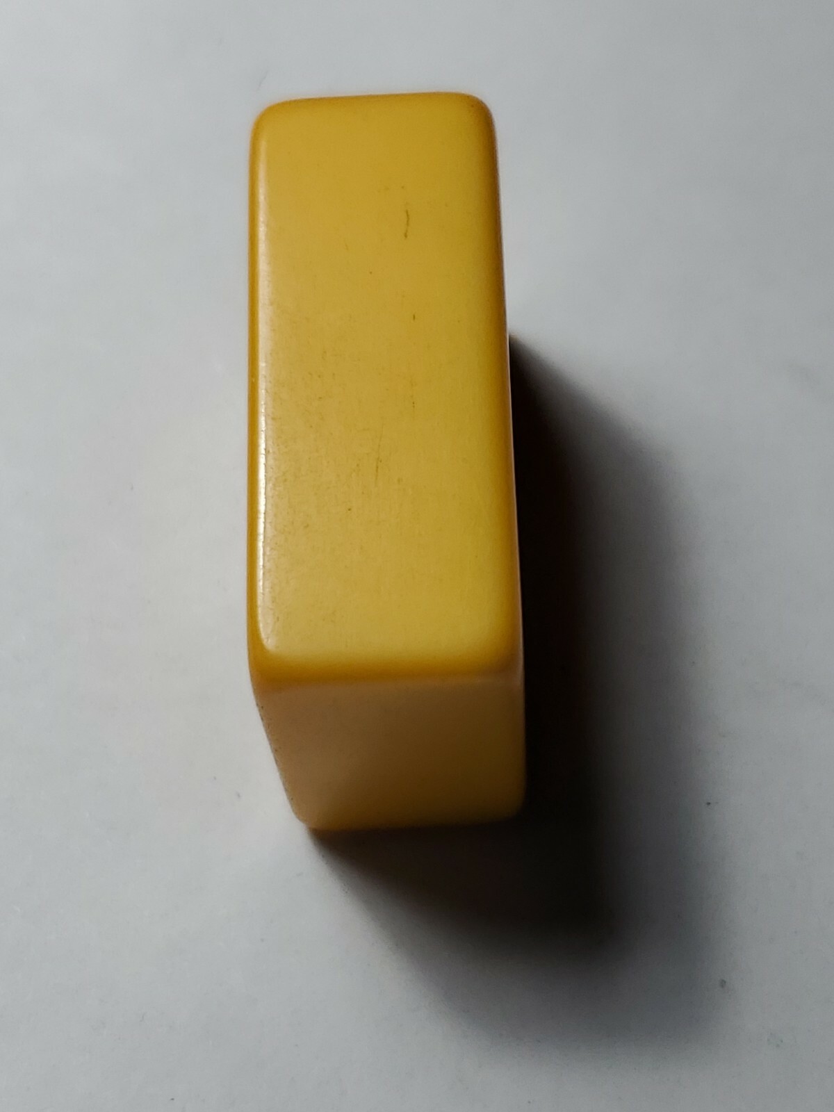 VINTAGE MAH JONG TILES CHINESE BAKELITE 1 1/4″ tall 7/8″ wide 1/2″ thick