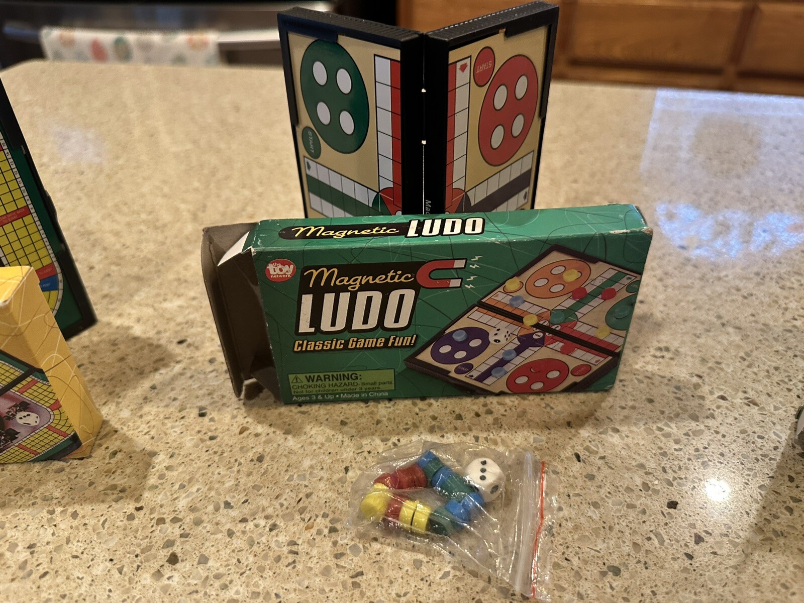 The Toy Network Magnetic Mini Games Travel Games/Backgammon/Racer/Ludo/Solitaire