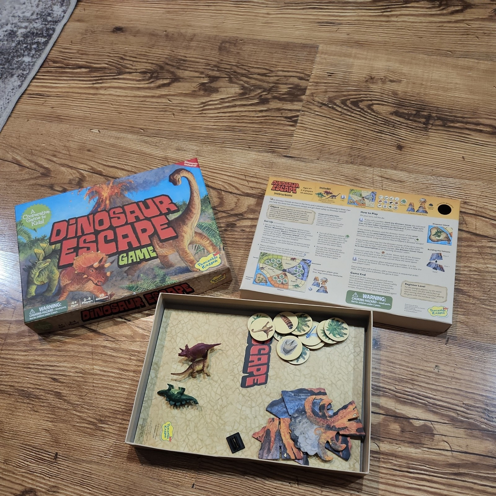 T1 Peaceaceble Kingdom Dinosaur Escape Cooperative Game * (missing 6-sided Die)*