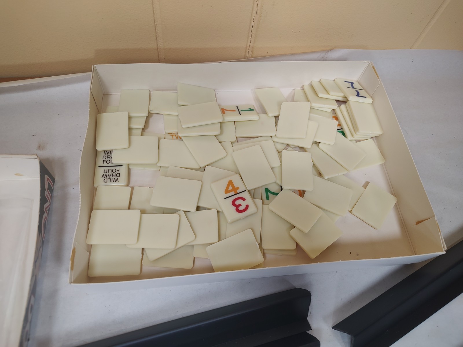 Vintage UNO Dominos Game~ 1987~ 2 to 6 Players~ International Games COMPLETE