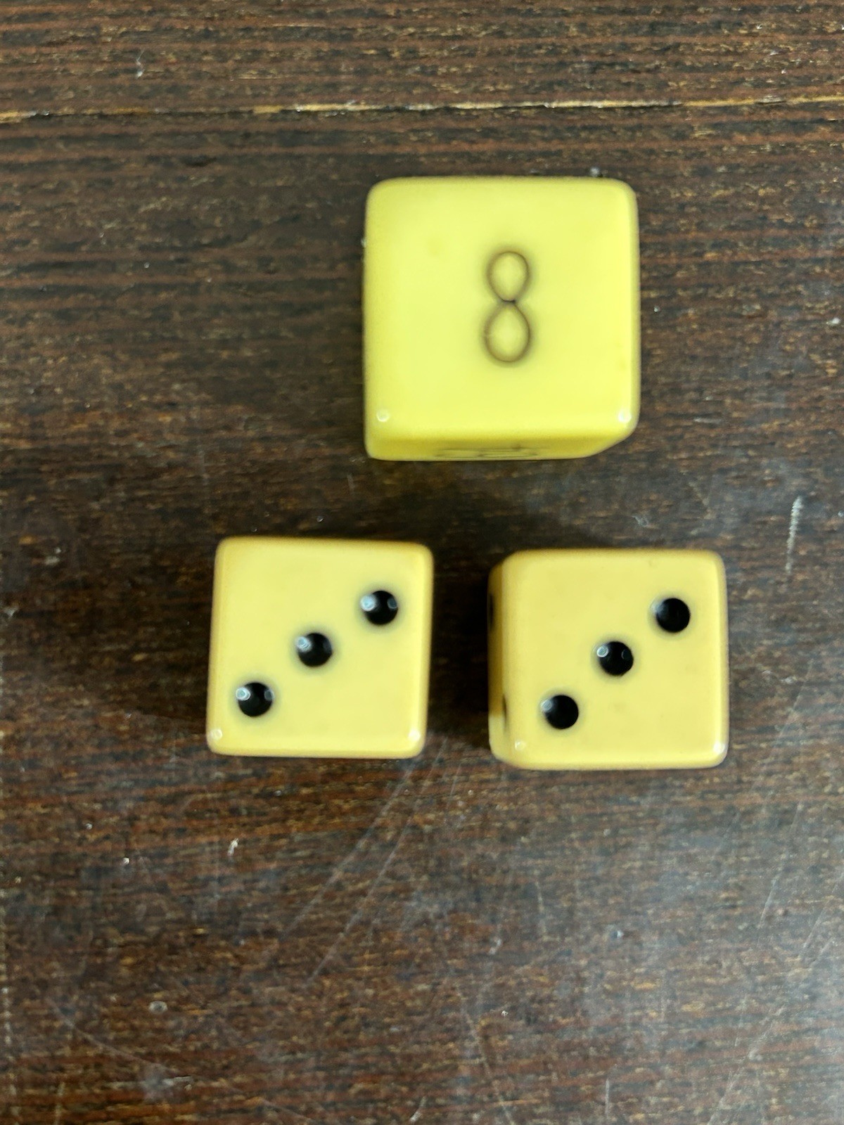 VTG Lot 30 Catalin Bakelite Backgammon Red & Butterscotch 3/4 X 3/16 & 3 Die (k)