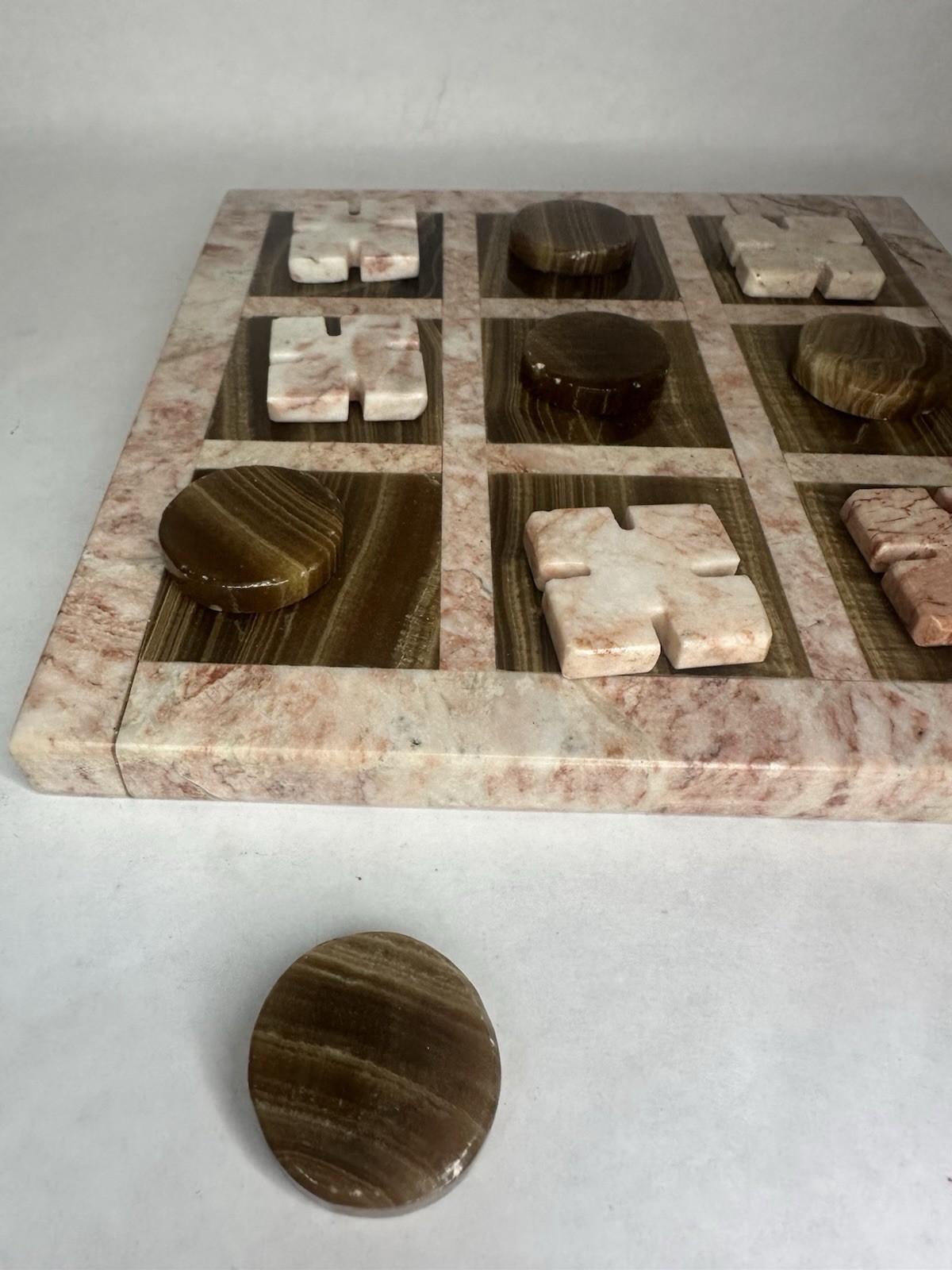 Hand Carved Onyx Marble Tic Tac Toe Game 7.5” Board Handmade Mexico Complete