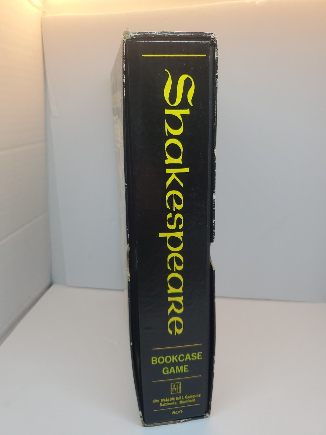 The Game of Shakespeare Avalon Hill Co Vintage 1966 Bookshelf Game