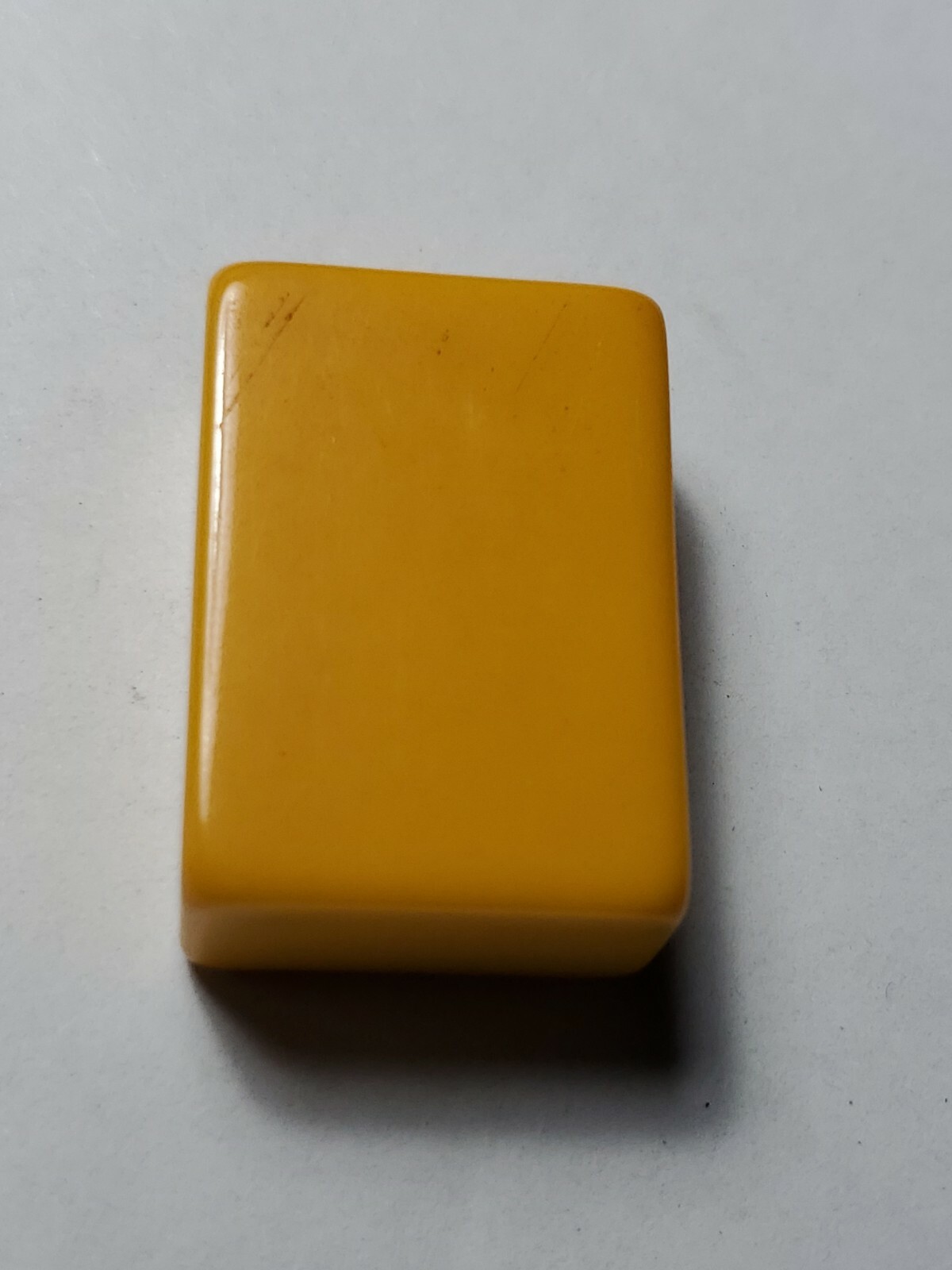 VINTAGE MAH JONG TILES CHINESE BAKELITE 1 1/4″ tall 7/8″ wide 1/2″ thick