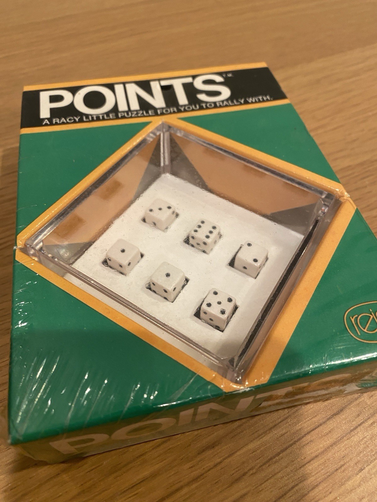 Vintage 1974 Sealed New Reiss POINTS Dice Game