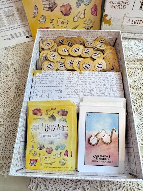 Harry Potter: A Loteria Game (Wizarding World, English/Spanish) *NEW Open Box