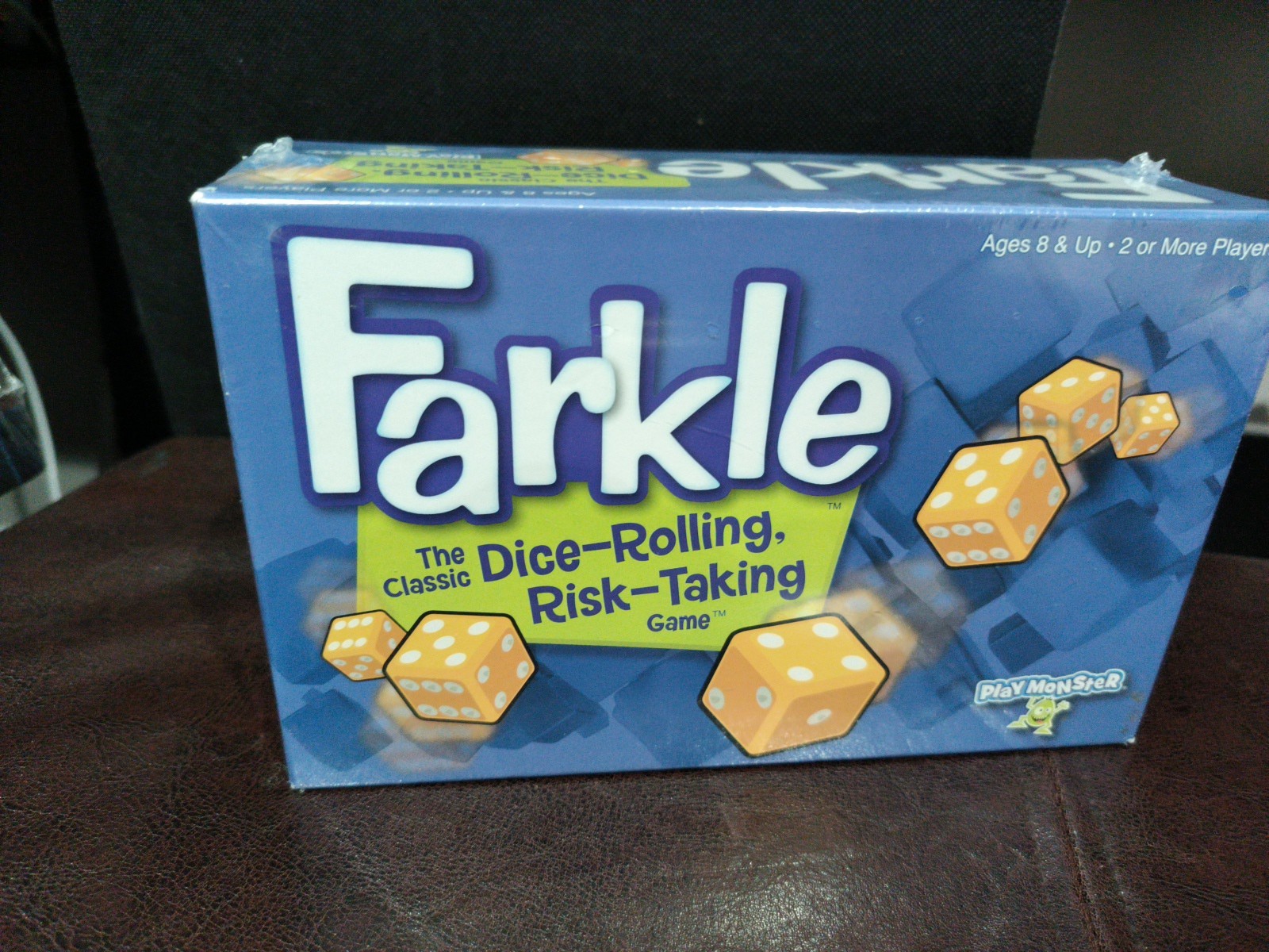 Farkle Game – Classic Dice Game of Risk and Chance #6910 PlayMonster Brand New!