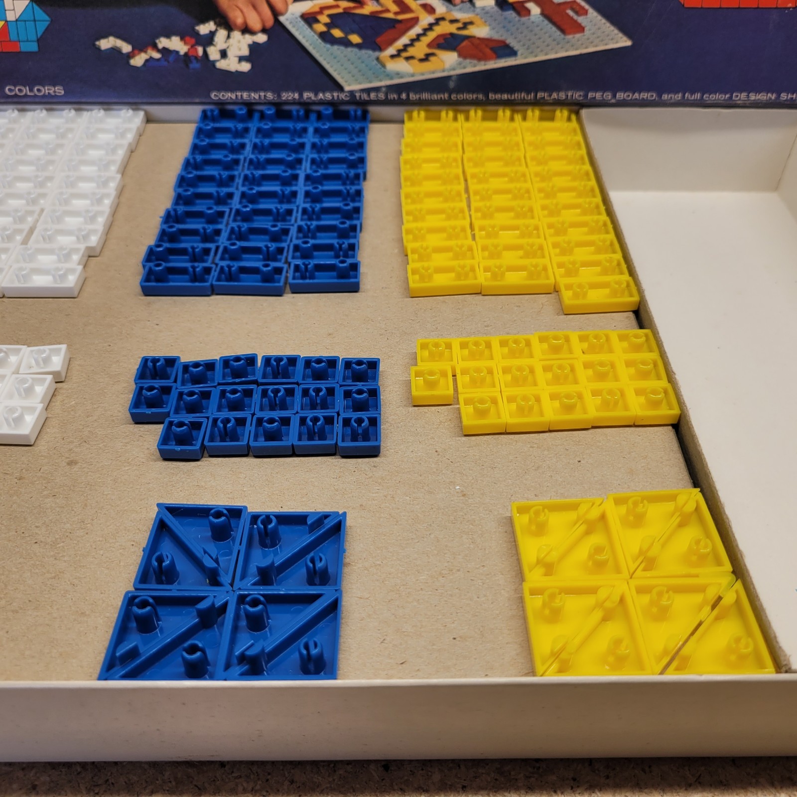 Vintage Halsam Play Tiles – Plastic Peg Board 221 Colored Pieces & Picture Guide