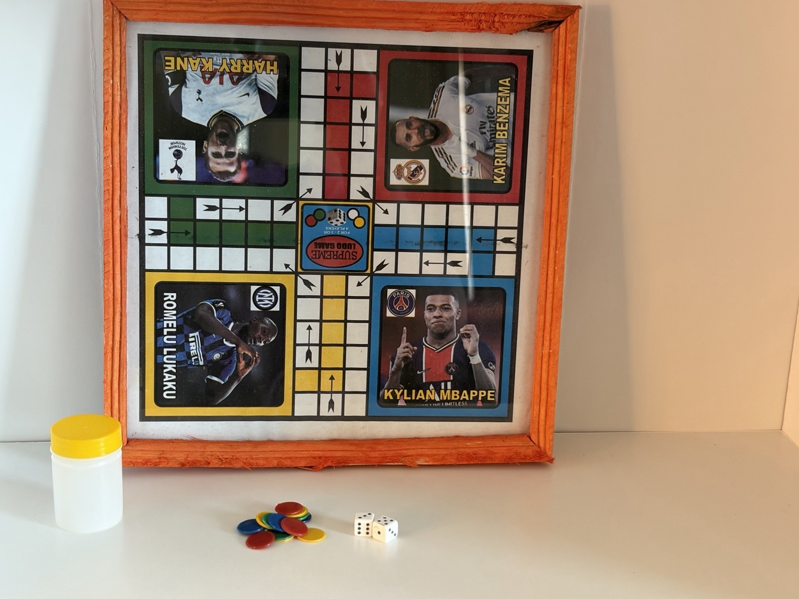 Ludo Board Game 9x 9inches With 2 Dice and Seeds