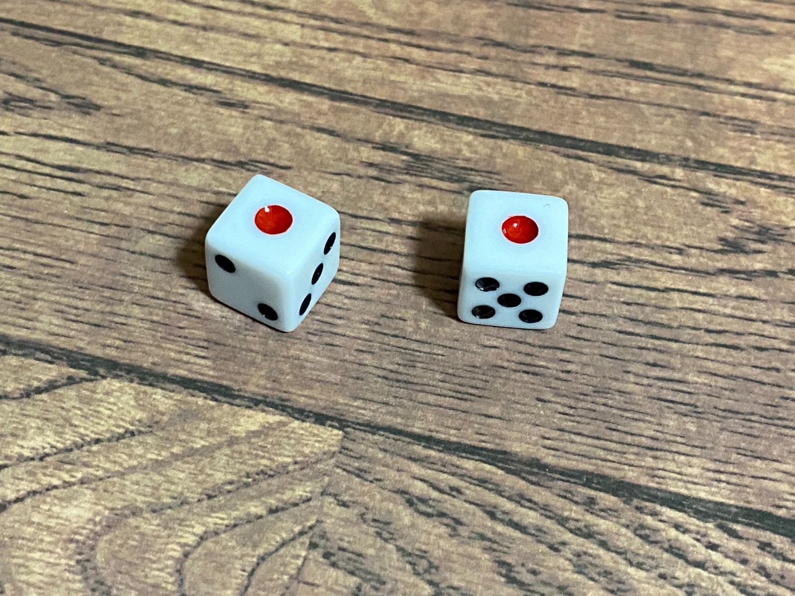 【2pcs】Tungsten Loaded Dice 12mm Weighted Trick Die – Tested ~30% Six Novelty