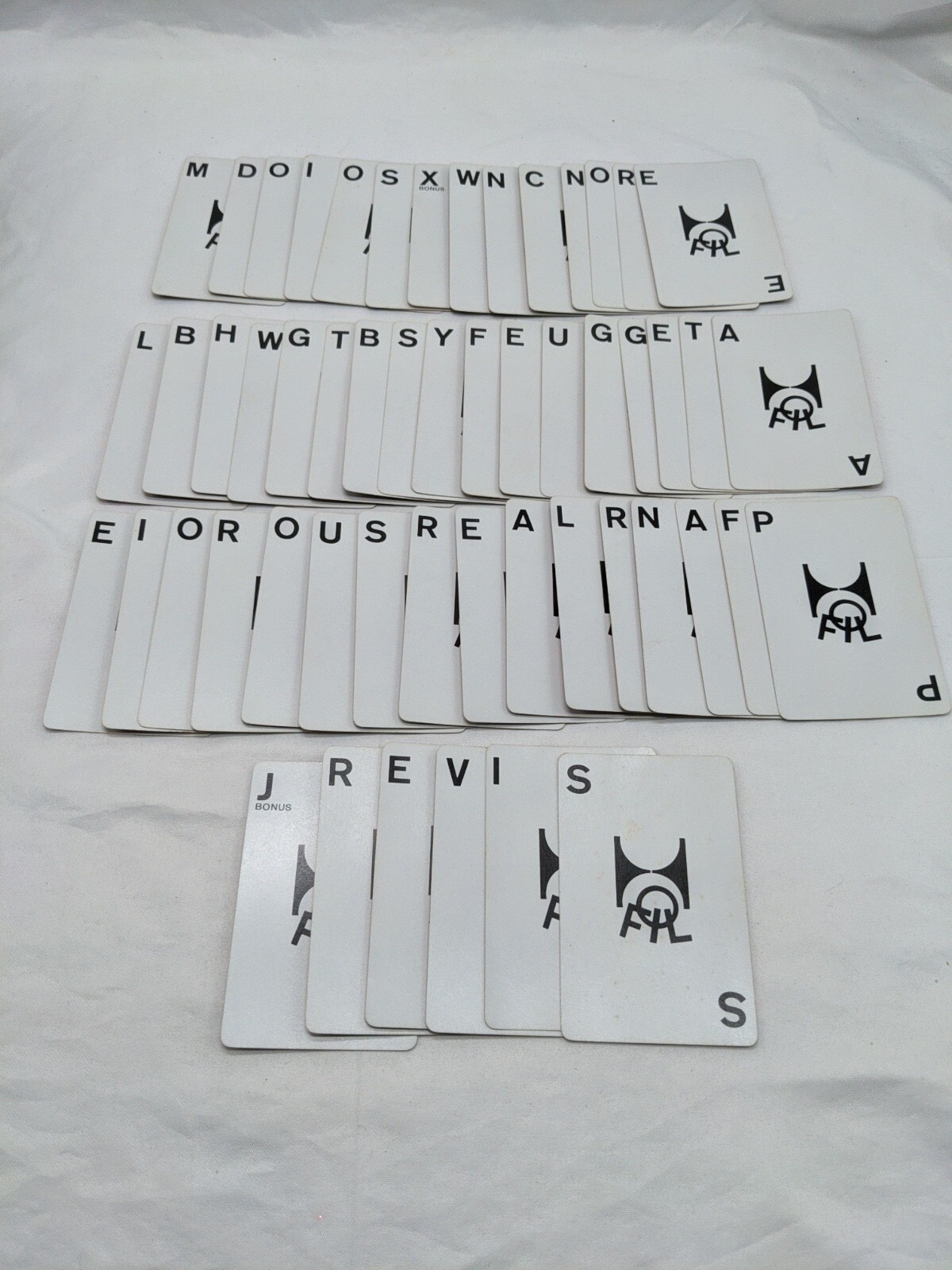 Foil Challenging Game Of Words And Wits 3M Bookshelf Games Board Game Complete