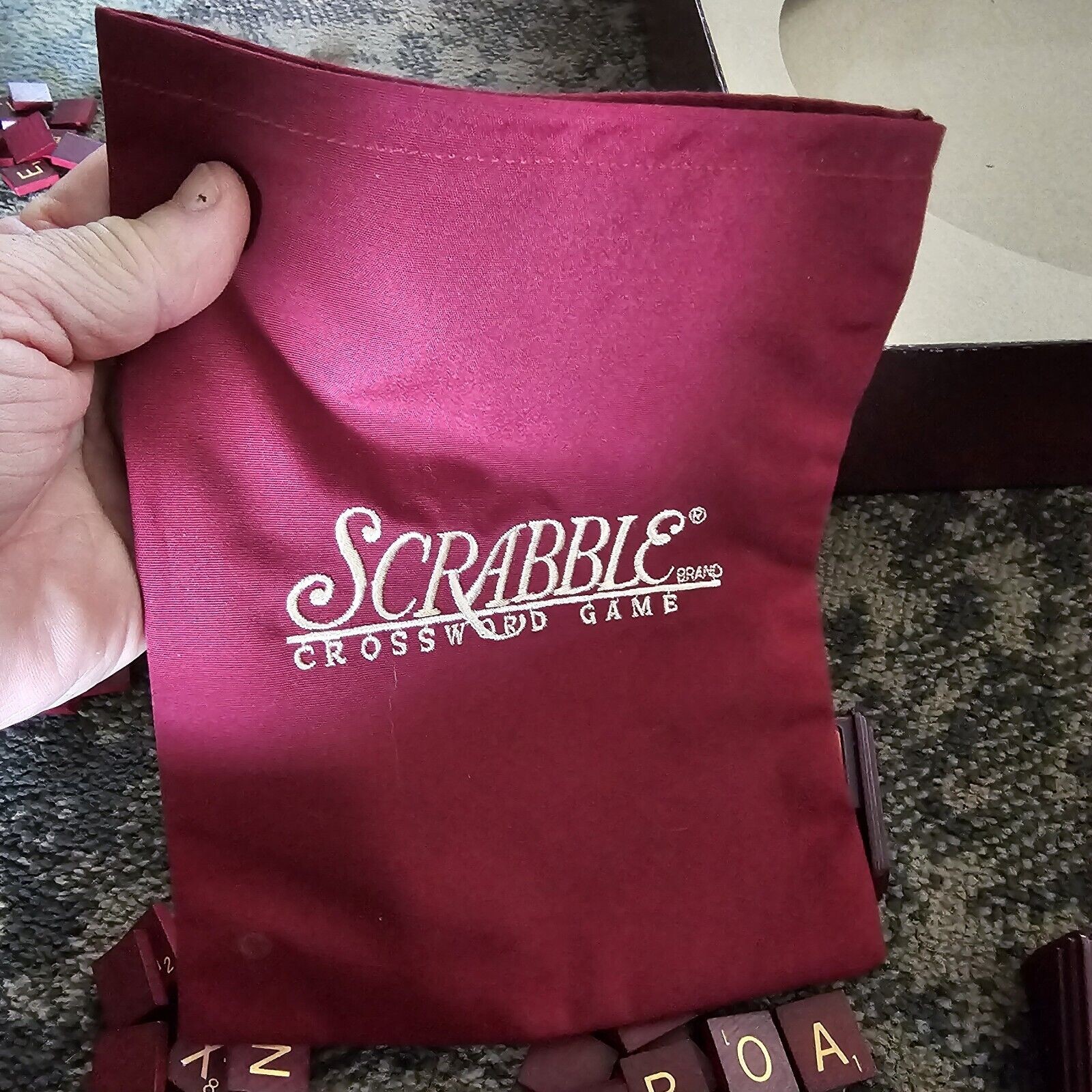 Scrabble Deluxe Collector’s Edition Turntable Crossword Rotating Milton Bradley