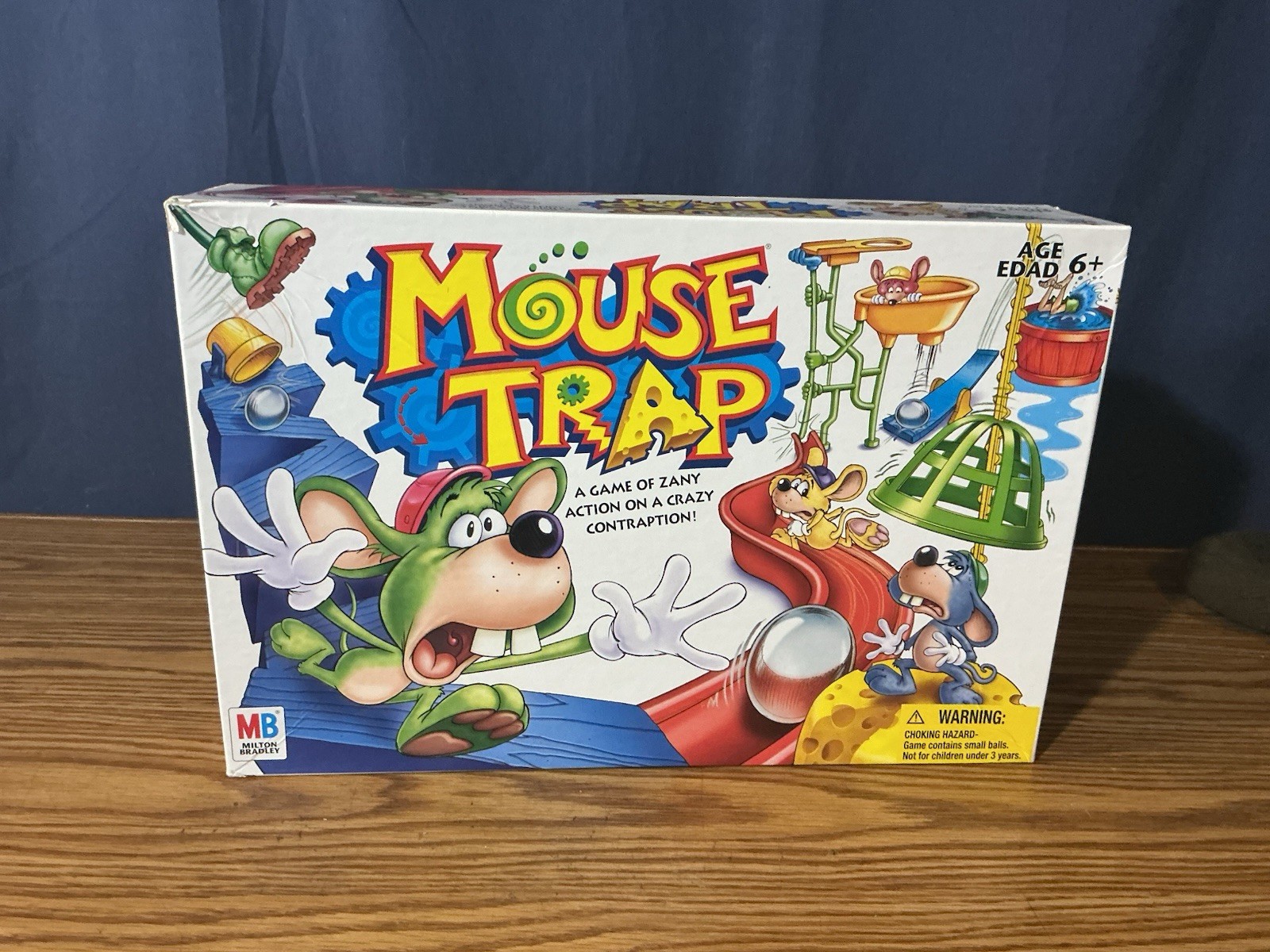 VINTAGE Mouse Trap COMPLETE Milton Bradley 2005 Classic Board Game Kids Family