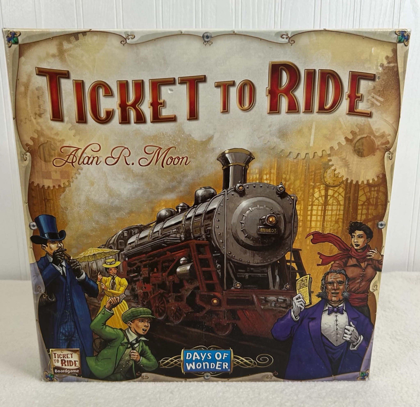 Ticket to Ride Original Edition North America Board Game Complete Open Dmg Box