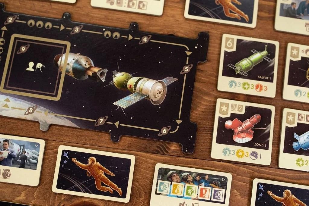 Space Explorers Base Game + Expansion + Promo by 25th Century Games – SEALED