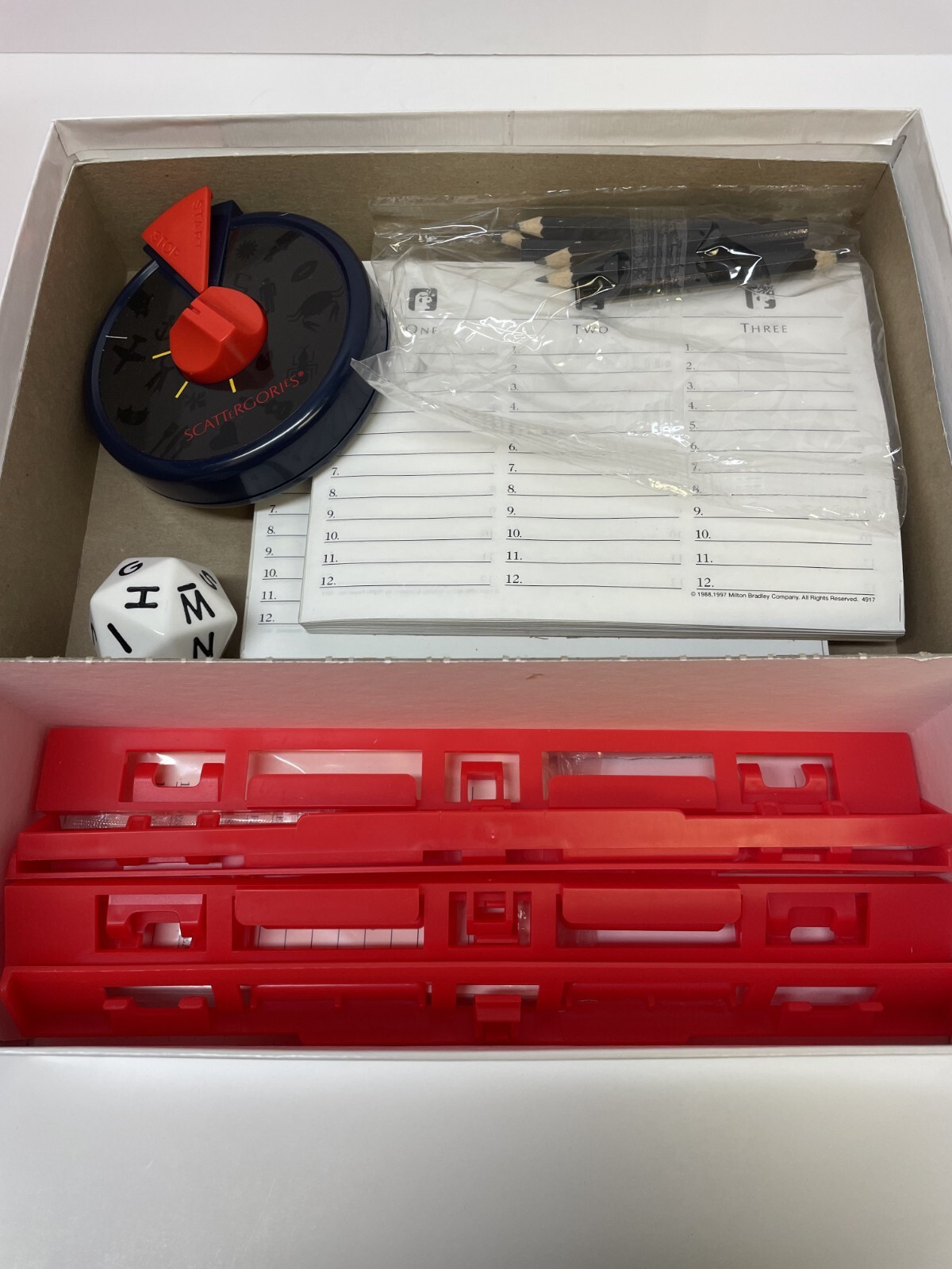 Vintage The Game Of Scattergories 1999 Edition Hasbro Complete