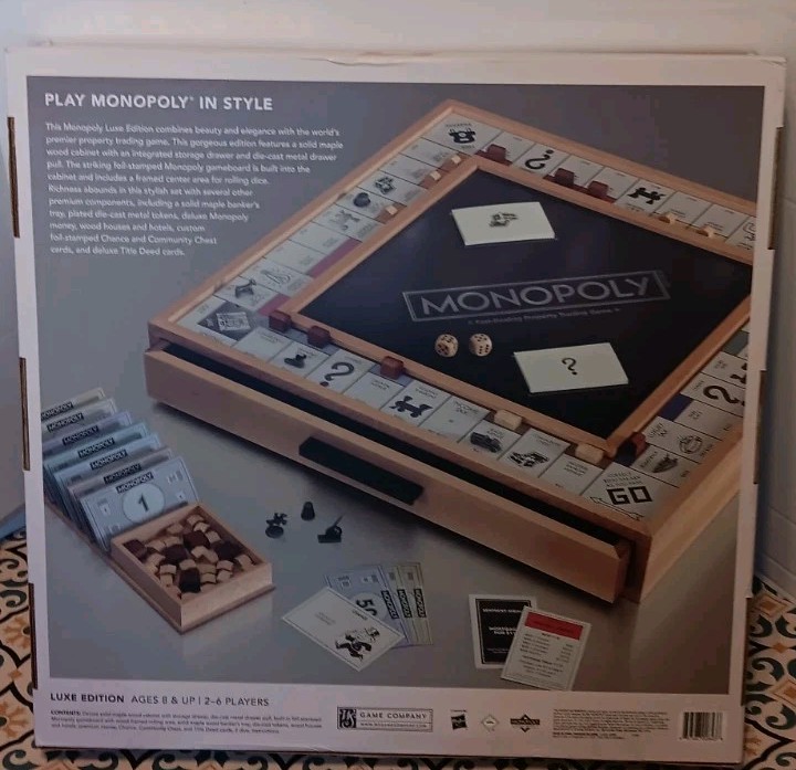 Monopoly Luxe Edition Maple Wood Cabinet Luxury Premium Game Board