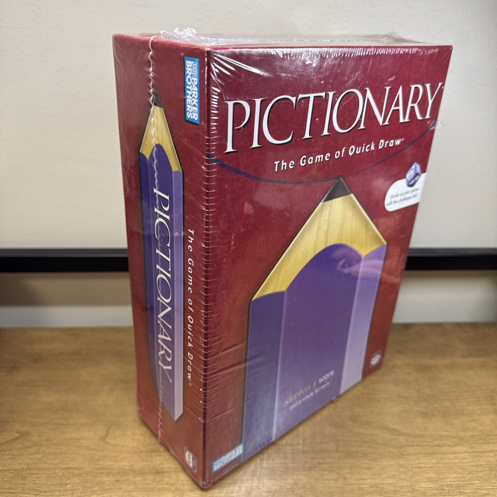 Hasbro Parker Brothers Pictionary The Game of Quick Draw 2007 New