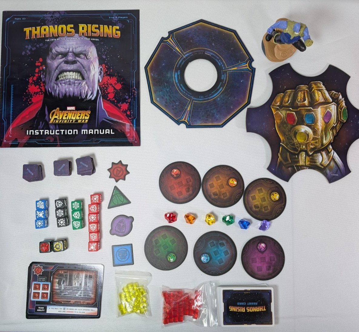 Complete copy of Thanos Rising: Avengers Infinity War by USAopoly / Marvel.