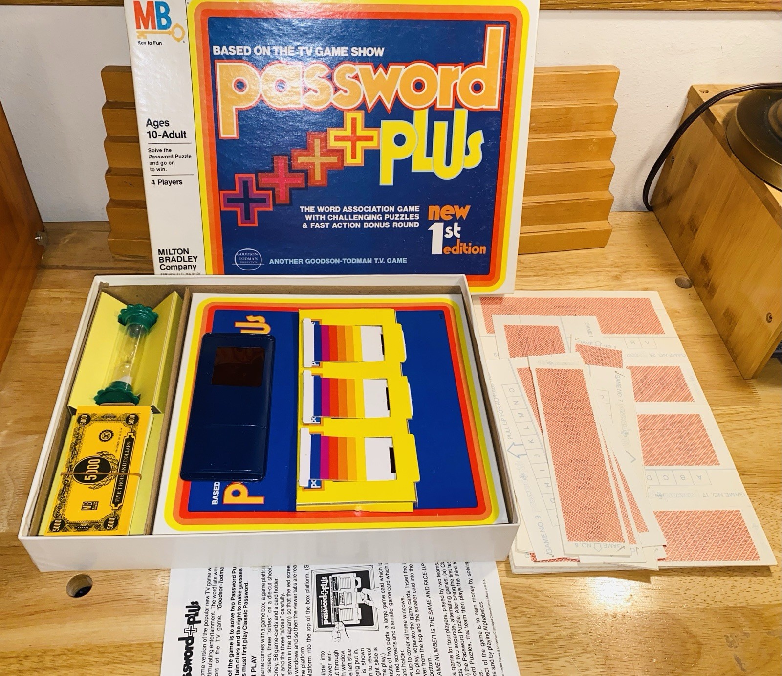 Vintage Password Plus 1st Edition TV Game Milton Bradley 1978 Complete