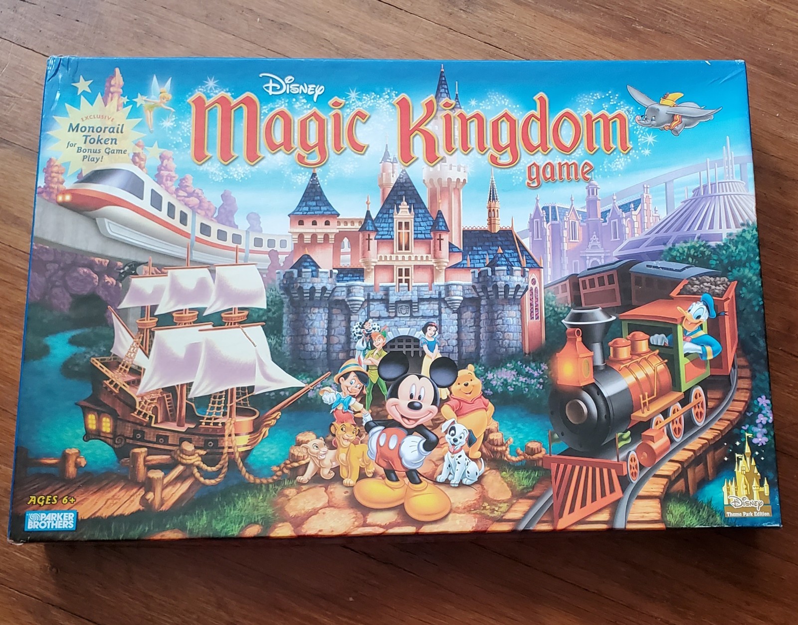 Disney Magic Kingdom Game Parker Bros 2004 Bonus Monorail Token Complete Lik NEW