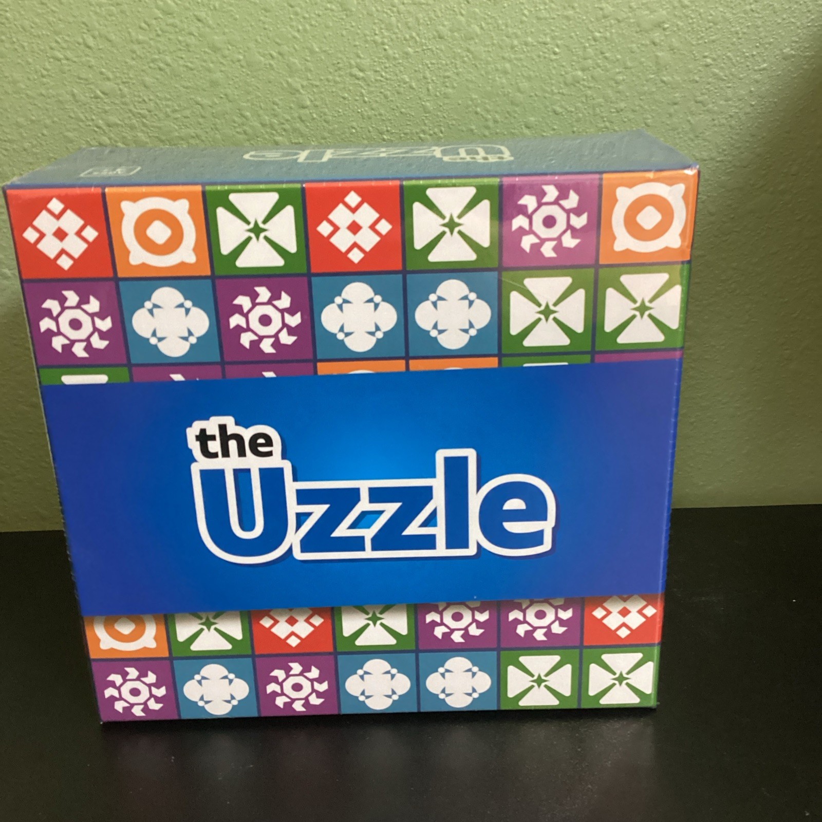 The Uzzle Board Game Family Game Puzzle for Children & Adults New Sealed