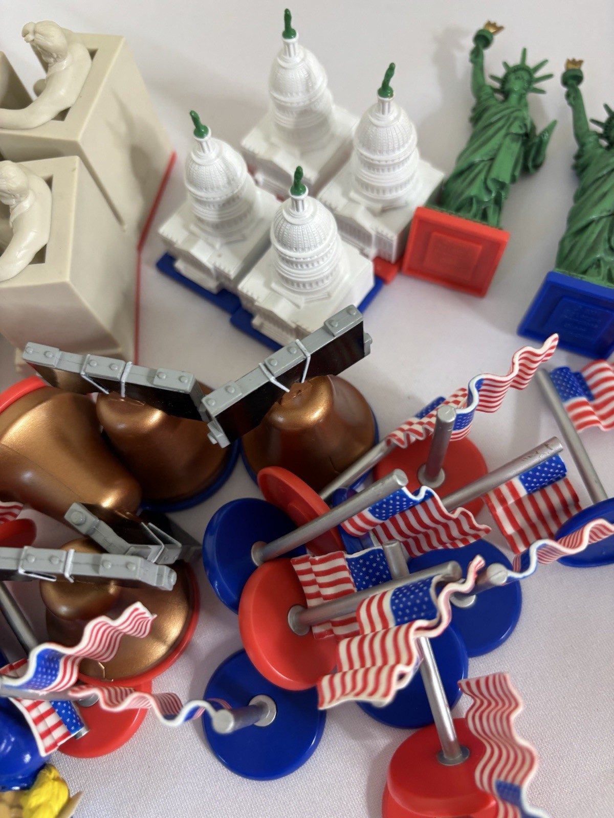 USA Chess Set Patriotic Game PIECES ONLY Flag Bell Lincoln Liberty America 250