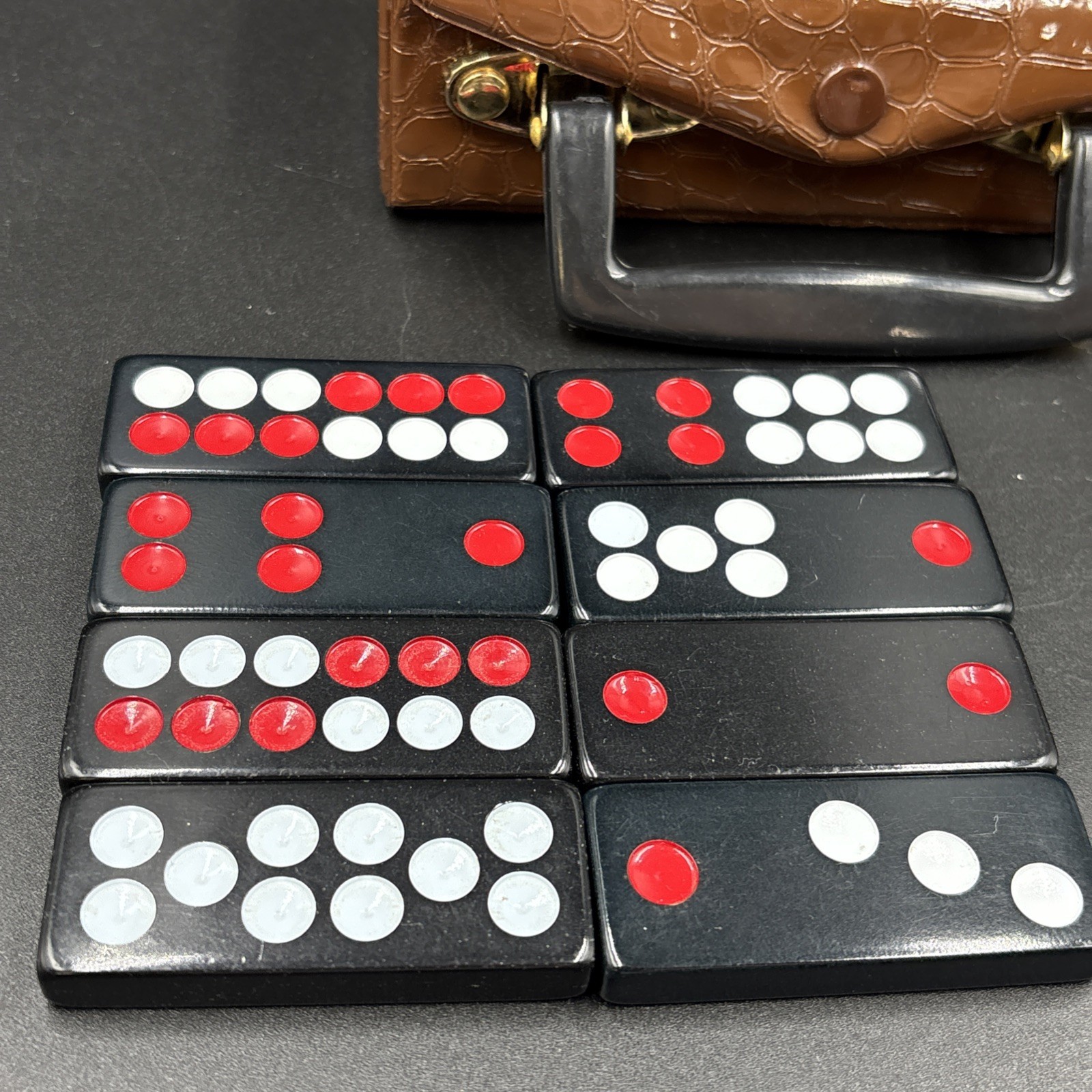 Vtg Hong Kong Travel Mah Jong Domino Set – Ying Fat Cheung – Faux Alligator
