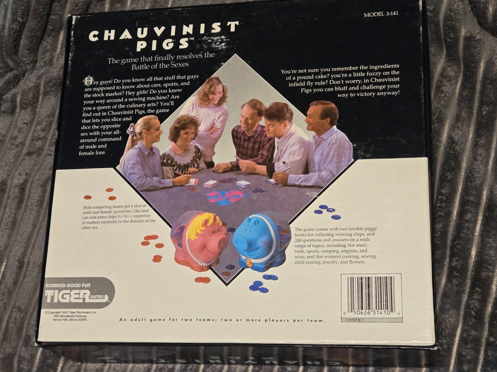 1991 Chauvinist Pigs Game by Tiger Complete in Very Good Condition FREE SHIPPING