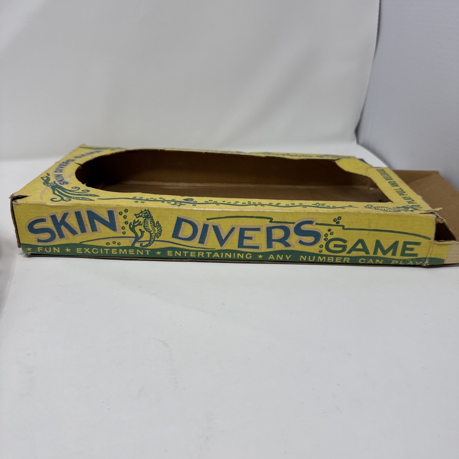 Table Pin-Ball Game Tin Wolverine-Skin Divers w/Mermaid/CreaturesWITH BOX RARE⭐️