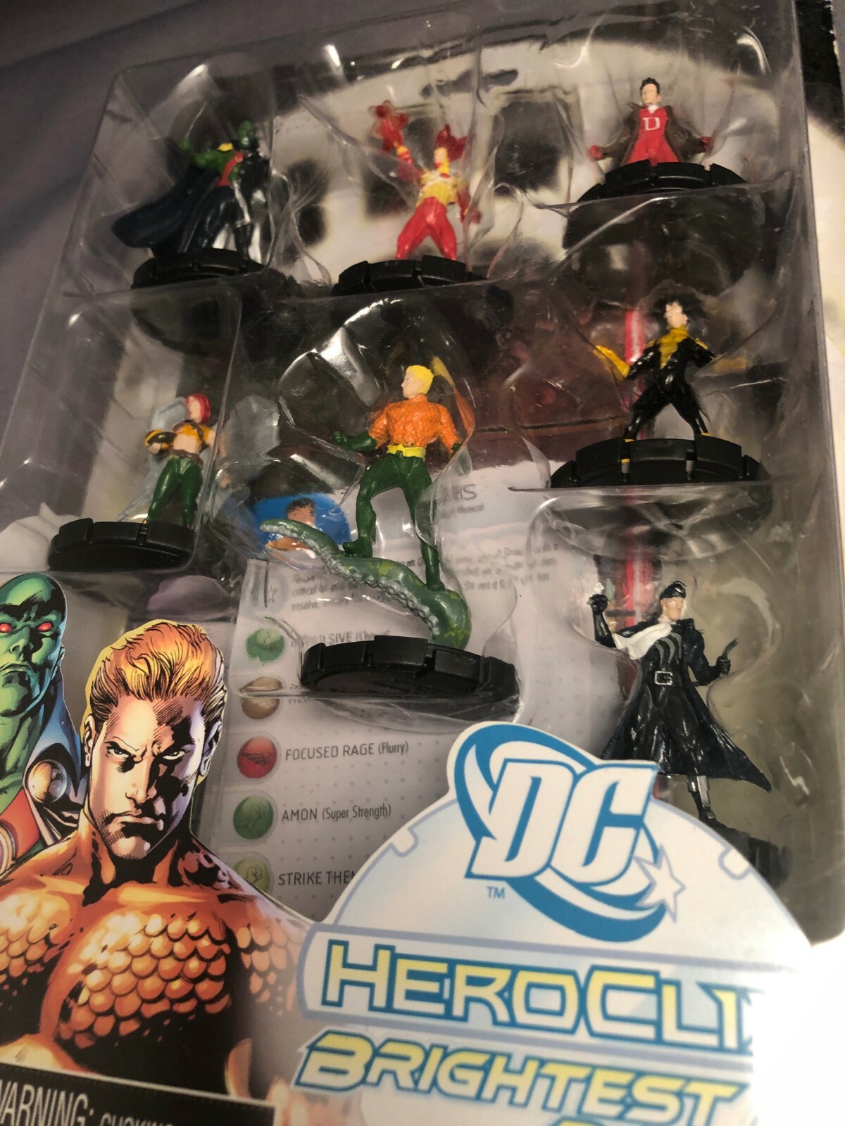 DC Brightest Day Heroclix 7 Action Figures Pack & two sided map & cards