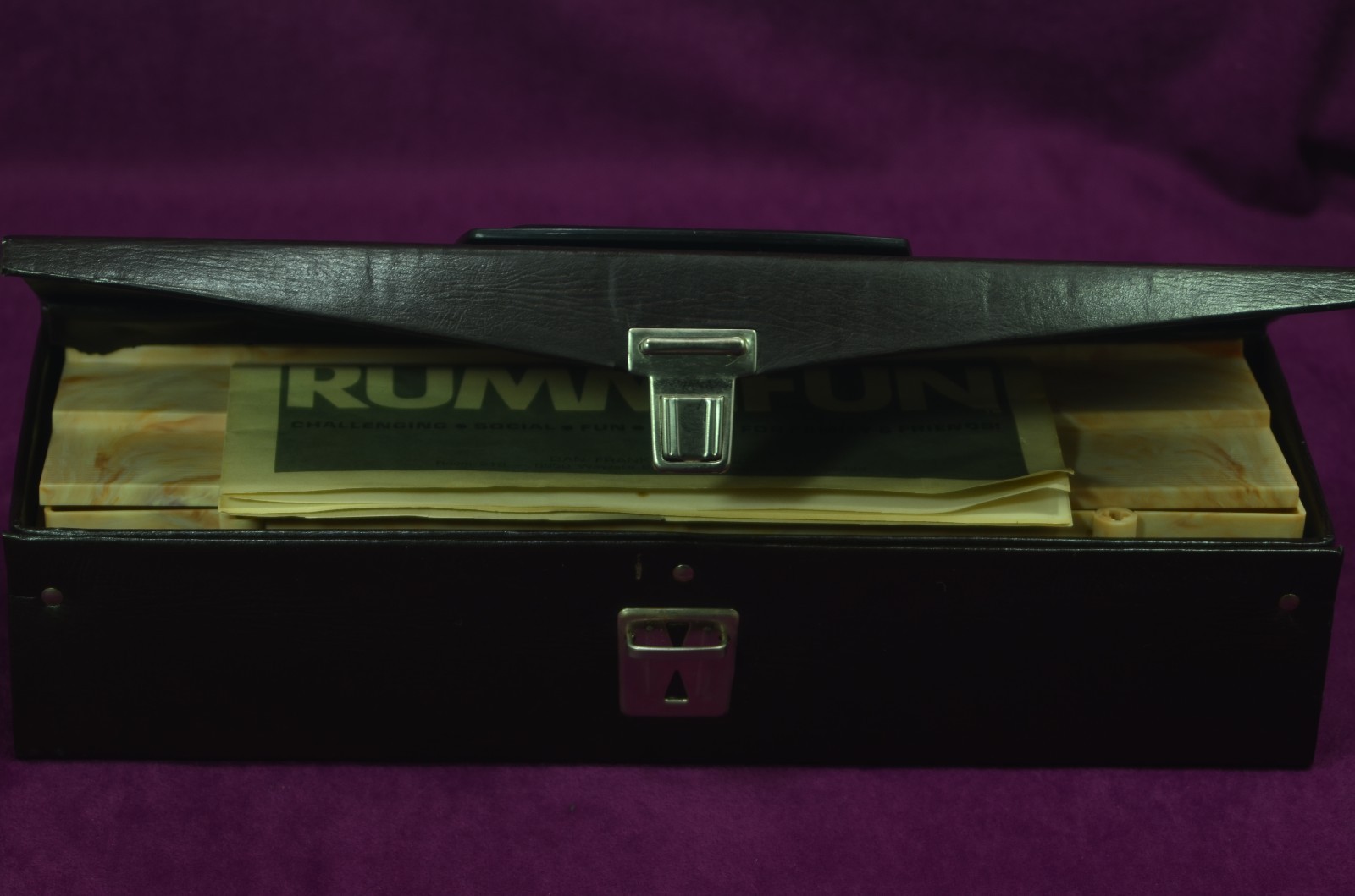 RARE RUMMIFUN Vintage Family Game by Dan Frank & Co in Carrying Case